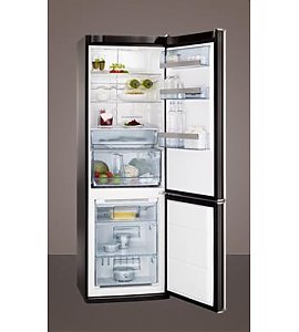 Lod�wka z dolnym zamra�alnikiem AEG S83200 CMB0