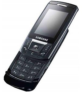 Telefon kom�rkowy Samsung SGH-D900i