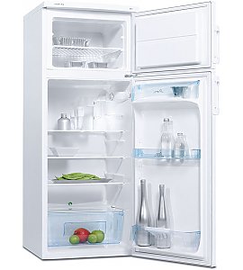 Lod�wka z g�rnym zamra�alnikiem Electrolux ERD 24304 W