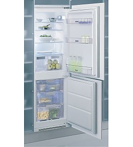 Lod�wka z dolnym zamra�alnikiem Whirlpool ART 455/5