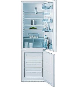 Lod�wka z dolnym zamra�alnikiem AEG SANTO C 71840-6i