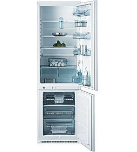 Lod�wka z dolnym zamra�alnikiem AEG SANTO C 81842-5i