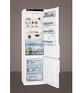 Lod�wka z dolnym zamra�alnikiem AEG S83600 CMW0