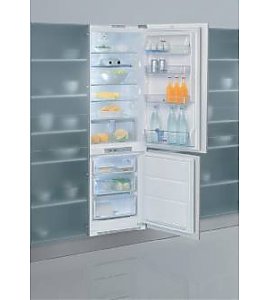 Lod�wka z dolnym zamra�alnikiem Whirlpool ART 495/NF/5